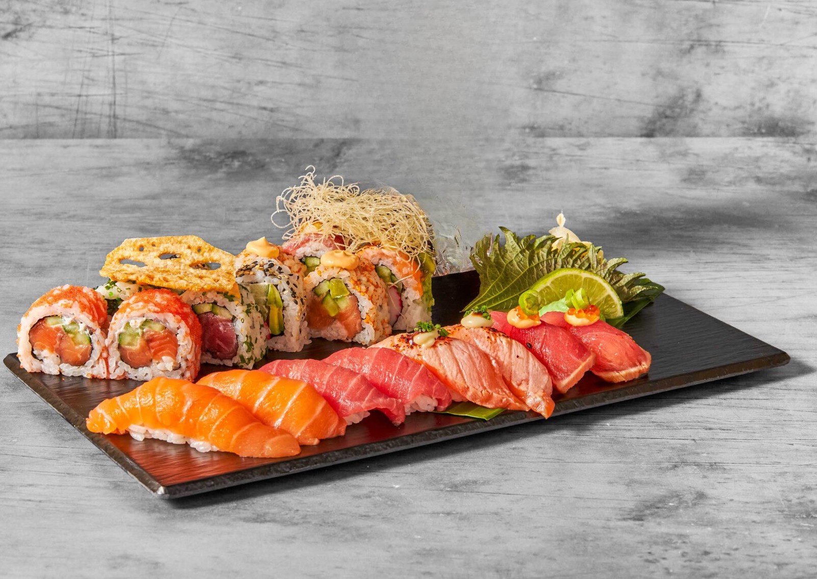 45406466_samitos sushi sushito_Food_stor_menu - Edited copy Stor Menu 18 stk. - Billede 1